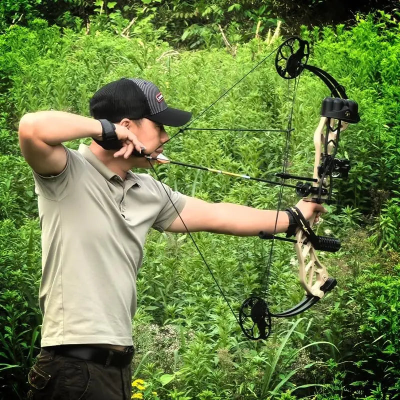 Compound Bow Pro Set Easy to Adjust No Bow Press Needed Bow and Arrow Set 19-31\\" Draw Length 0-70 Lbs Draw Weight Up to IBO 32