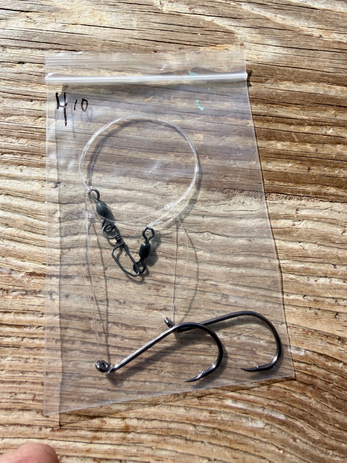 High-Low rig- 2x j” octopus 4/0 Hook