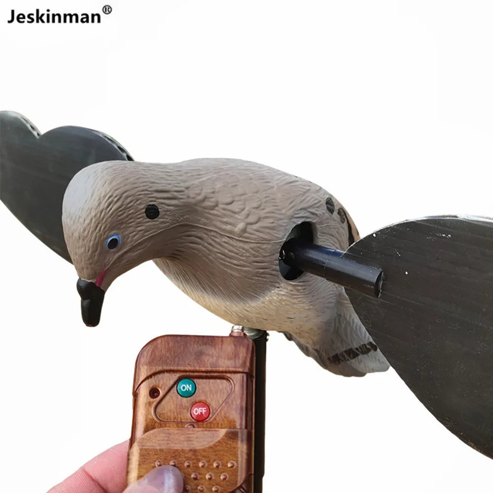 Remote Control Electric Simulation Pigeons Outdoor Animal Props Bait Pigeons Hunting Decoy Doves Garden Decoration Accessories