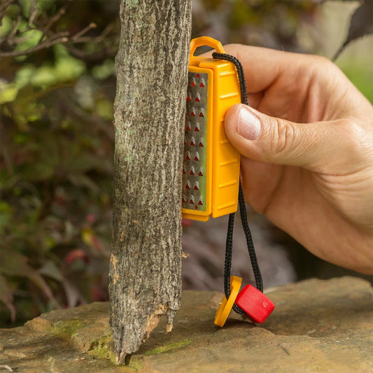 Tinder Maker with Fire Starter Tinder Maker Tool Lightweight Stainless Steel Grater Outdoor Survival Tool for Emergency