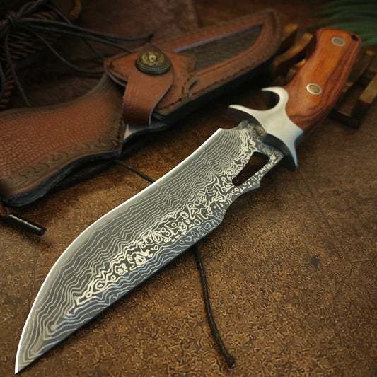 damascus hunting knives Fixed blade wooden handle hunting knife damascus steel Camping knives Comes with a holster