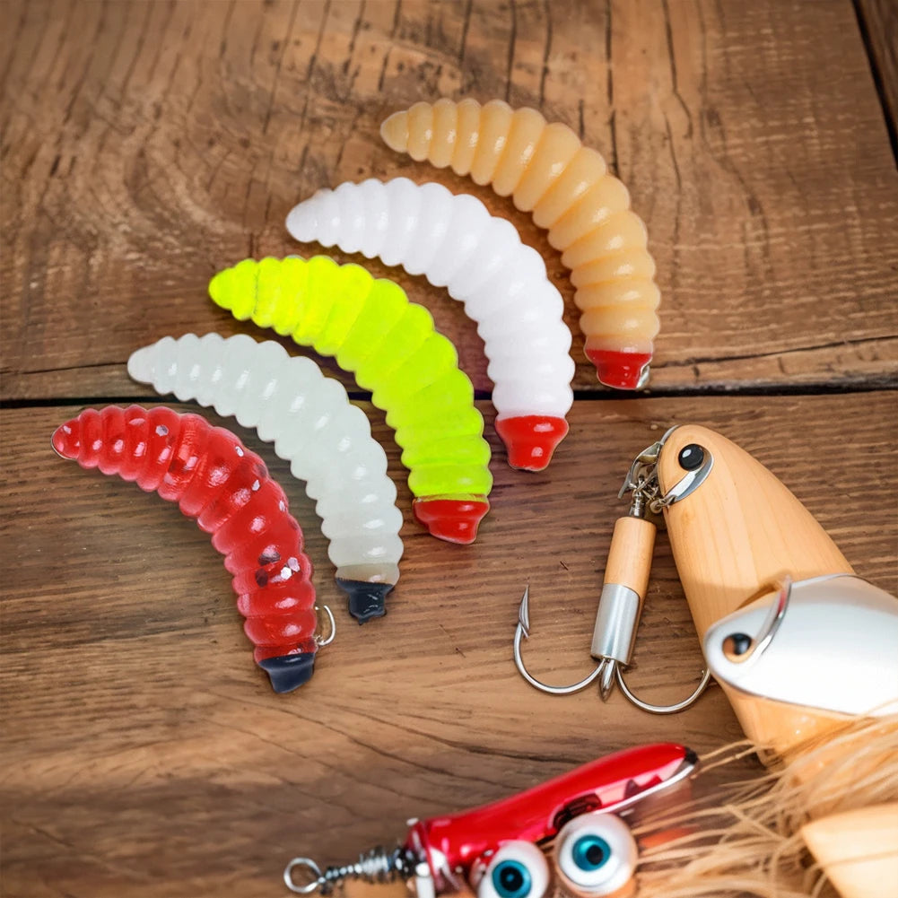 50Pcs 24mm Maggot Grub Soft Fishing Lure Smell Worms Fishing Lures Bionic Maggots Shape Bait for Freshwater Seawater