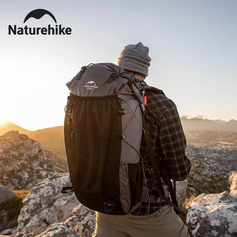 Naturehike 40L 60L Waterproof Hiking Backpack Internal Frame Camping Climbing Cycling Backpack Outdoor Sport Bag with Rain Cover