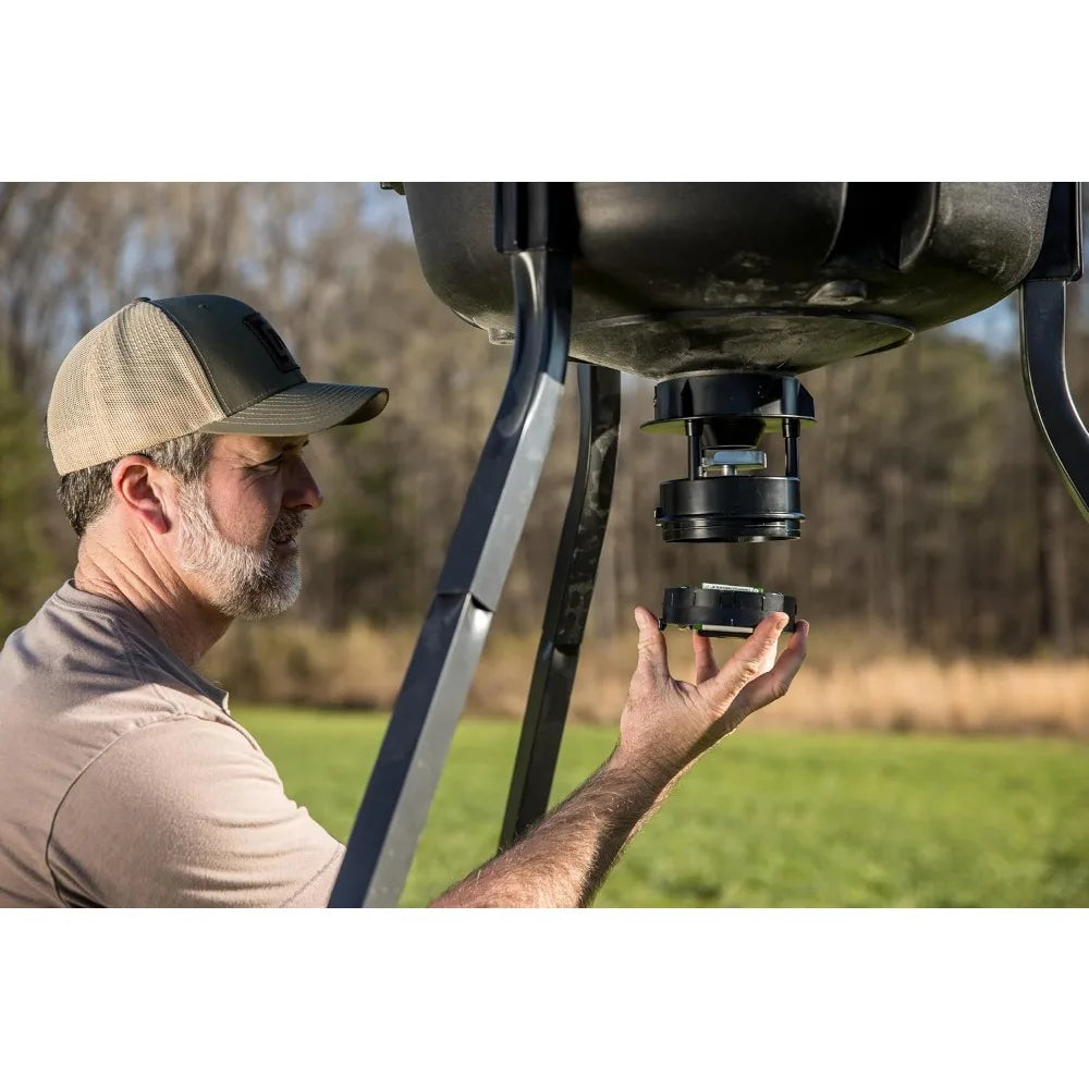US Shipping Hot New 200 Lb Deer Feeder with Bluetooth App Control Pairs with Edge 3 for Full Remote Access No
