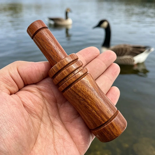 Wild Duck Whistle Outdoor Imitation Sound Wooden Duck Call Wild Goose Hunting Decoy Imitate Animal Calls Lightweight Disguise