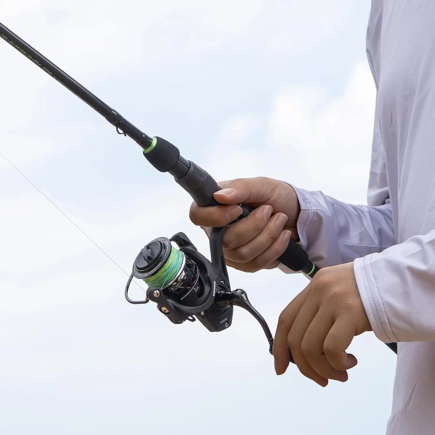 Dual-Tip Fishing Rod and Reel Combo, Spinning & Baitcaster, IM6 Graphite 2-Piece Rod with Extra Tip, Sensitive & Powerful for Freshwater Fishing