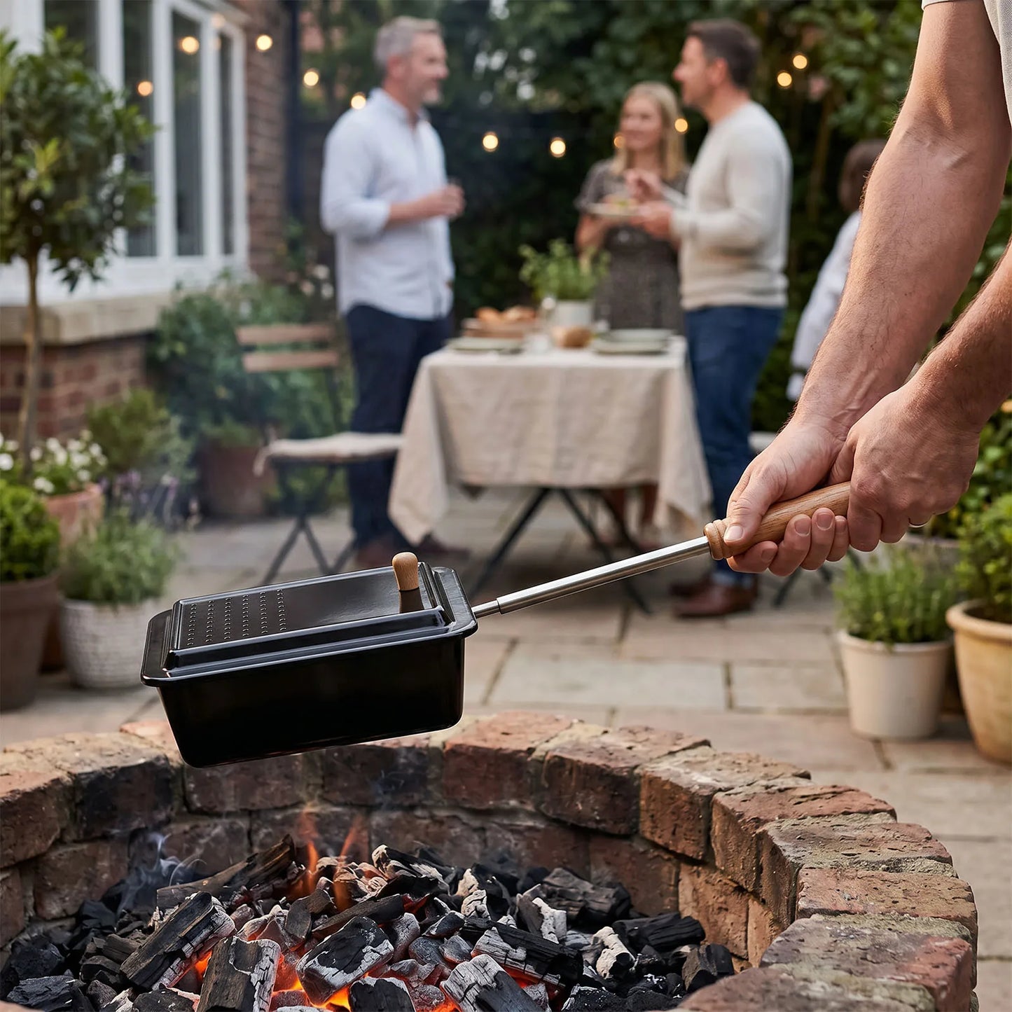 Cast Iron Popper with Nonstick Finish and Extended Handle Fireplace Popcorn Popper for Backyard RV Camping and Home Use