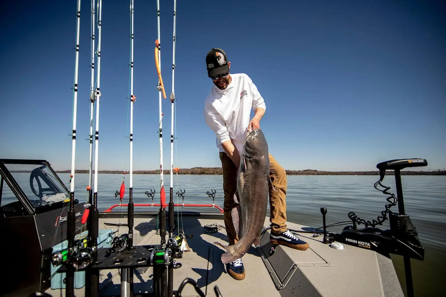 Catfish Special Spinning Fishing Rod - 7ft Medium Heavy, 15-30lb Line, 2-Piece