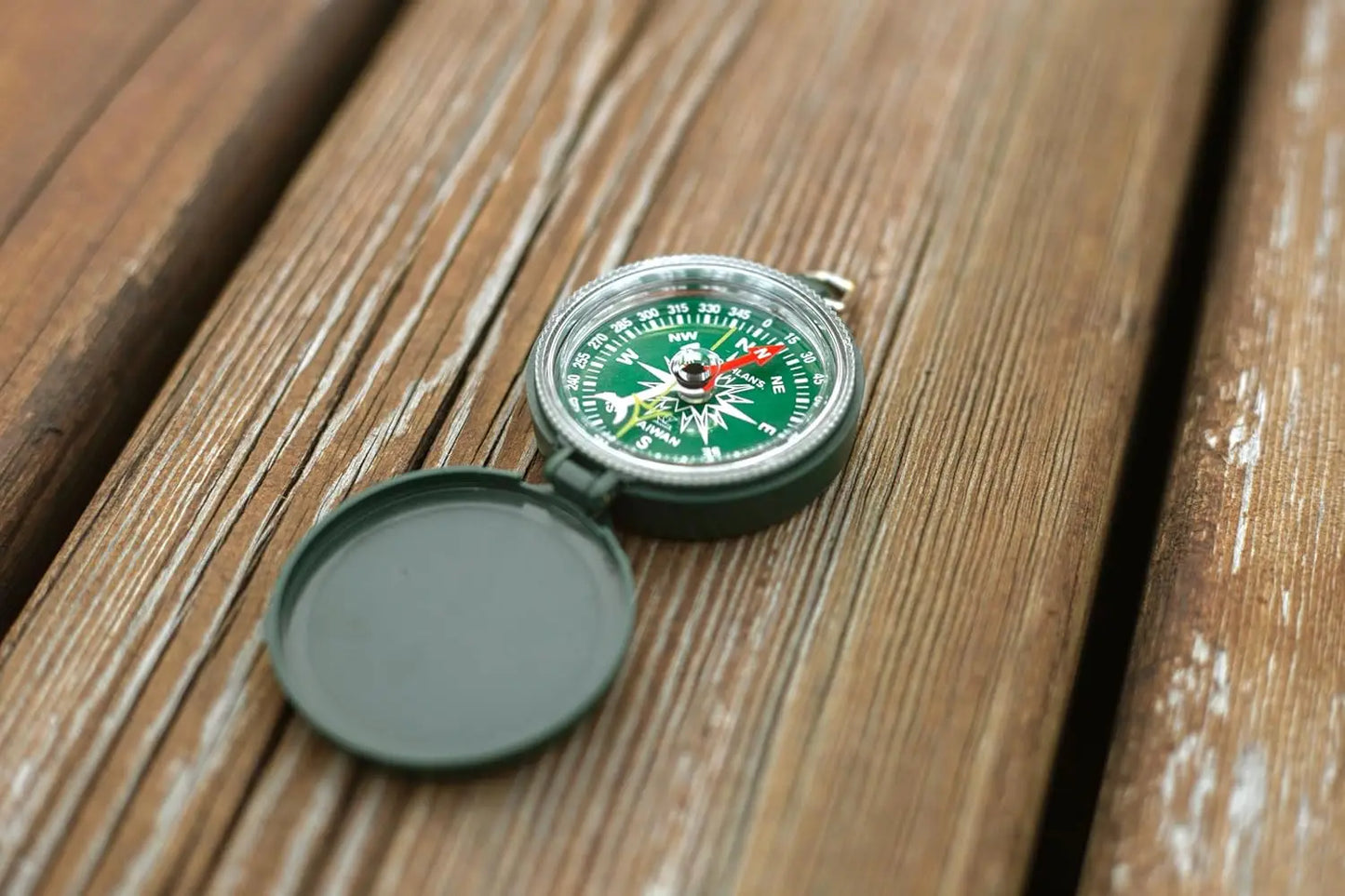 Liquid Filled Compass for Camping, Hiking, Survival & Outdoor Navigation – Durable, Compact & Waterproof