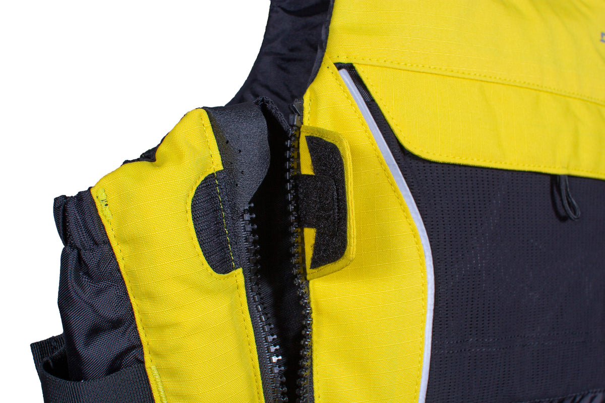 SEEKER VEST
