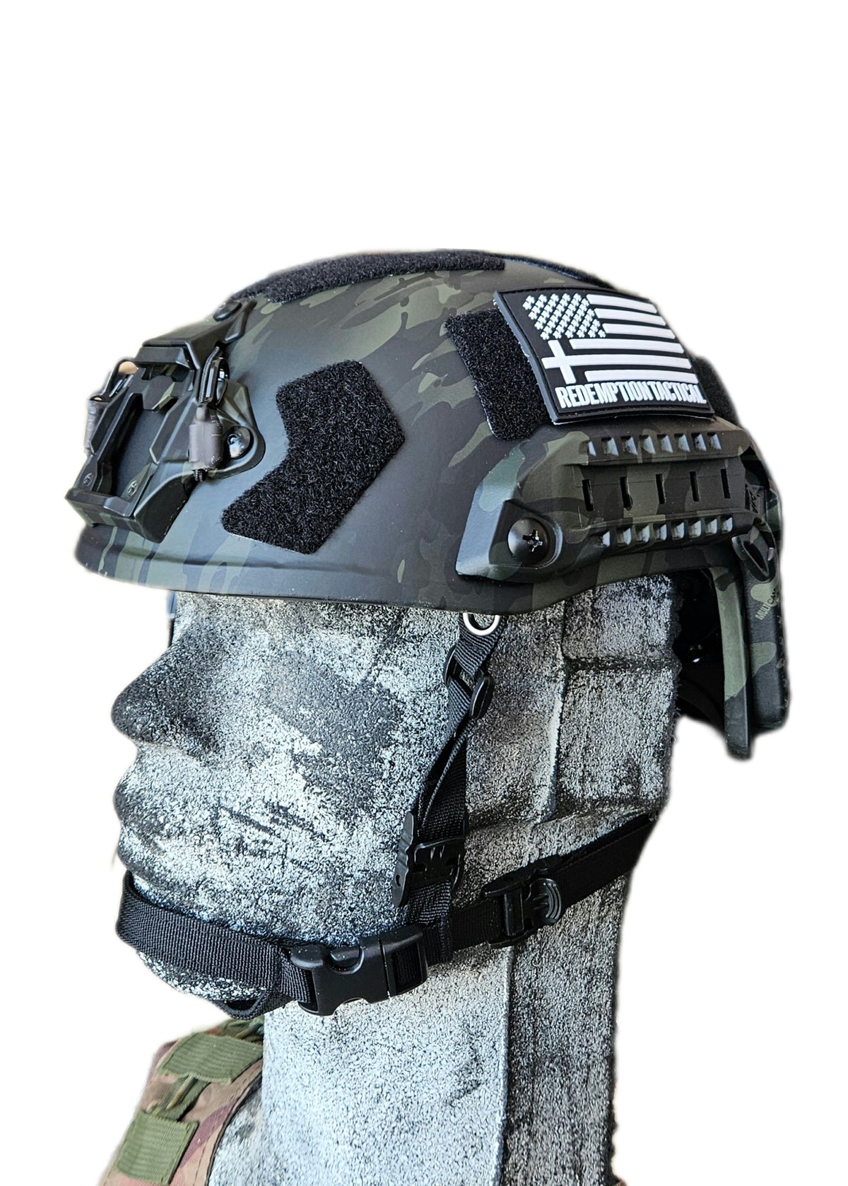 Ballistic Helmet RT2 High Cut Helmet: Tested to LEVEL IIIA (Included Arc Rails, Padding, Straps)